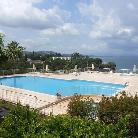 Sea View 2 -penthouse Apartmán Gulluk